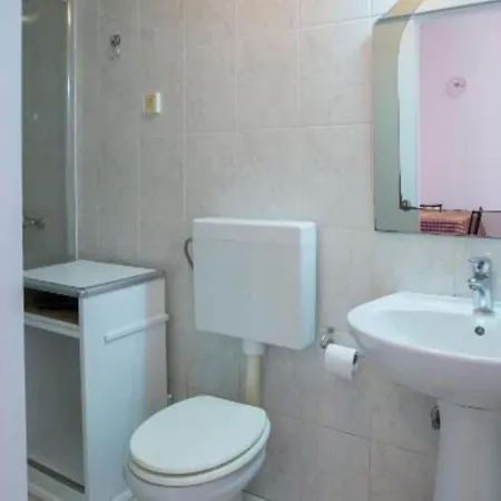 Apartment Mediterraneo Goga - Onebedroom With Terrace Mali Lošinj